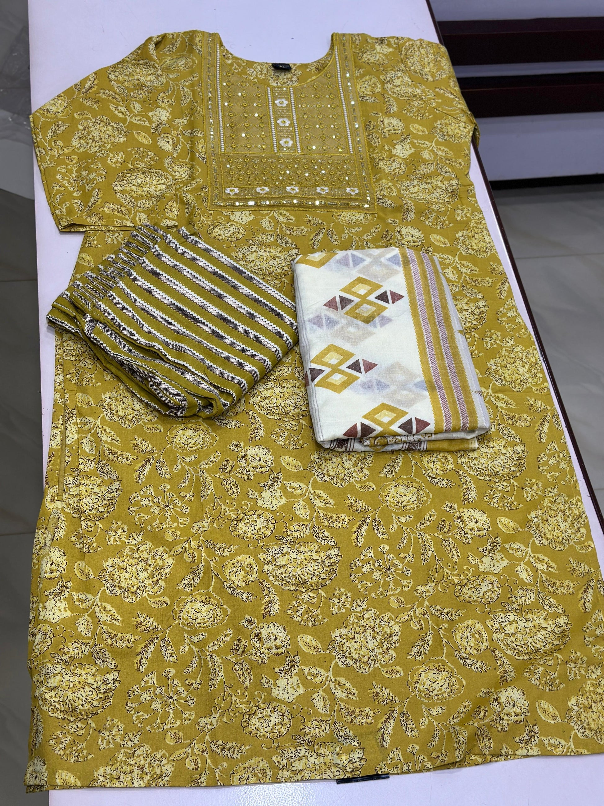 Readymade Churidhar